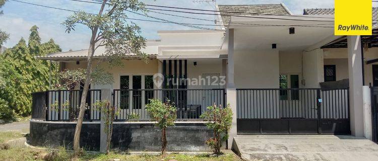 Dijual Rumah di Babatan Pratama Wiyung Surabaya 1