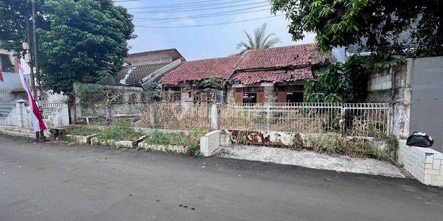 Rumah Hitung Tanah Dalam Komplek Batan Indah Serpong 1