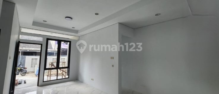 Beautiful Dream House Ready to Occupied in Cibaduyut Complex, Bandung 1