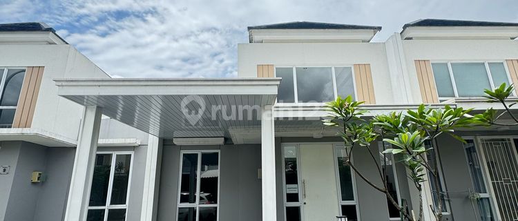 Disewakan Rumah Sudah Tutup Belakang Di Paramount Petals 1