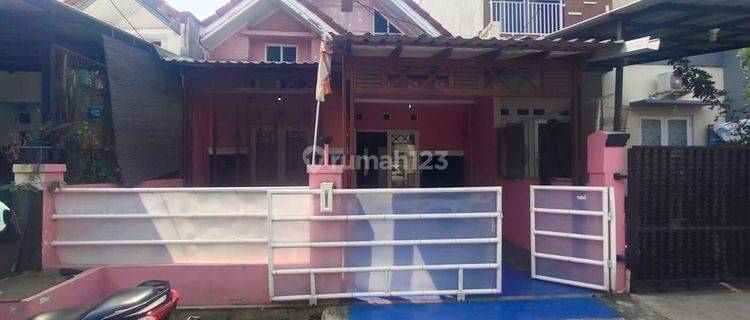 Disewakan Rumah Siap Huni, Ditaman Harapan Baru 1