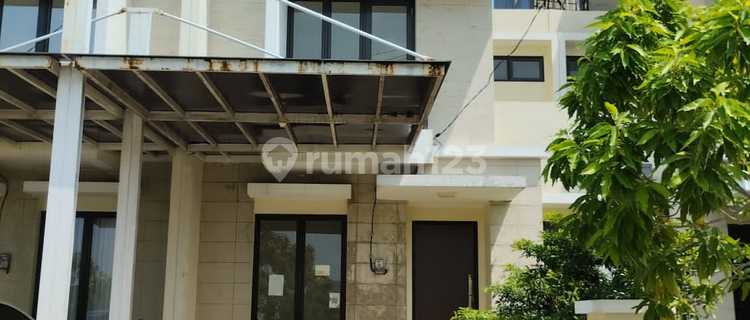 Disewakan Rumah 2 Lantai di Cluster Balsa Green Ara Harapan Indah 1