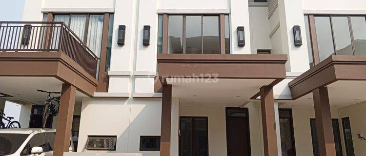 Rumah Kontrakan 2 Lantai Baru Murah Semi Furnished Di Lavon Cikupa Tangerang Banten  1