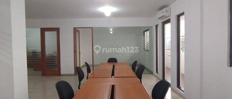 RUKO SIAP HUNI, 4 lantai, lokasi strategis, semi purnished di Sunter Jakarta utara 1