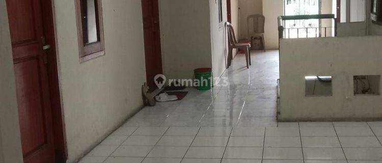 Jual Cepat Rumah Kost 10 Kamar, 2 Kios Cocok Untuk Usaha 1