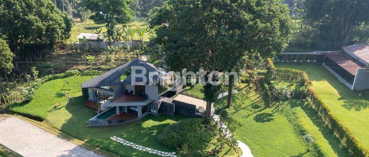 VILLA MODERN NUASA ALAM DI SALATIGA SEMARANG 1