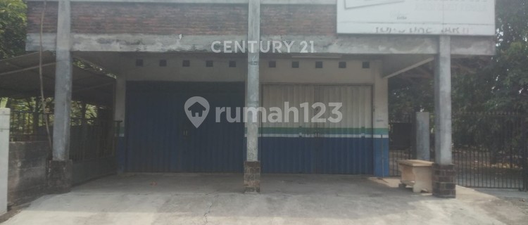 Shop and Warehouse on Yogyakarta Main Road, Gentle Negotiation. 1