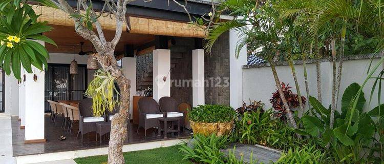 Villa Luxury For Sale Private Swimming Pool In Nusa Dua 1