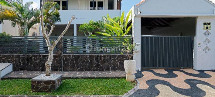 Vila In Puri Gading Jimbaran For Sale Easy Acess To Balncan Beach 1