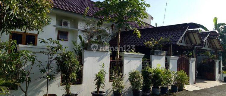 Rumah Fully Furnished Kolam Renang Di Kota Bogor  1