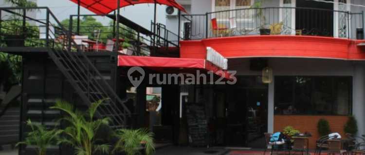 Shop House in Jatirasa Jatiasih with Hook and Good Location for Business, Office for Quick Sale 1