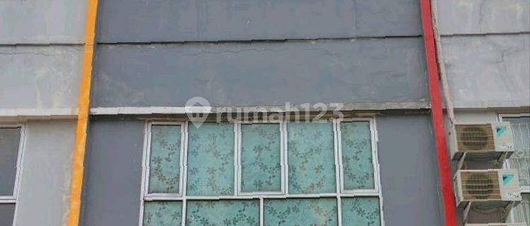 Ruko CBD Betos East Bekasi Near Toll Gate For Rent Below Market Price. 1