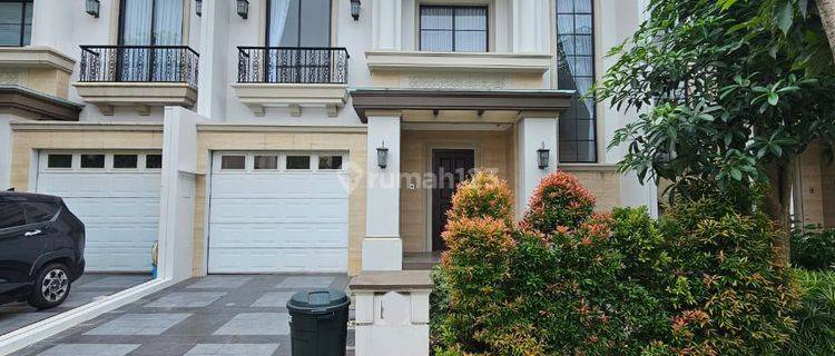 Disewakan Rumah Mewah Jadeite Semi Furnish Kondisi Bagus Terawat 1