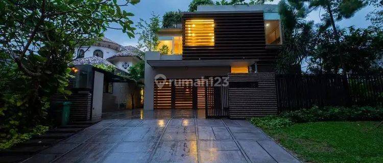 Di Sewakan Dan DI Jual Rumah Mewah Furnished Taman Golf Lippo Karawaci  1