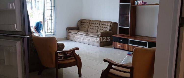 Disewakan Rumah Bagus Semi Furnished Di Alam Sutera 1