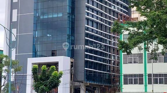 Gedung Kantor Baru di Kuningan Gatot Subroto Jakarta Selatan dekat Jalan Utama 10 menit dari Tol Dalam Kota 1