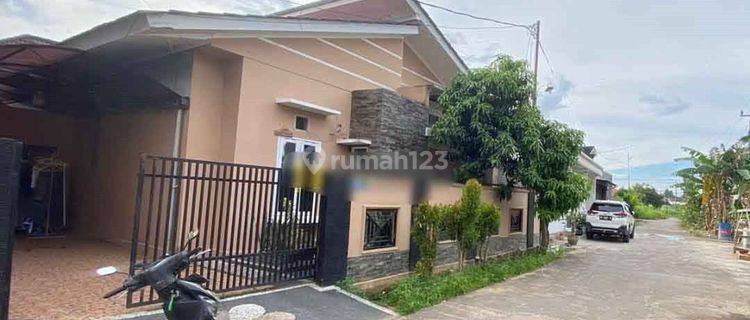 Dijual Rumah Dalam Perumahan Di
jl. Perindustrian 2 Palembang

 1