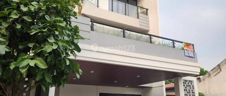 Rumah Brand New di Jagakarsa Semi Furnished Ada Rooftop 1