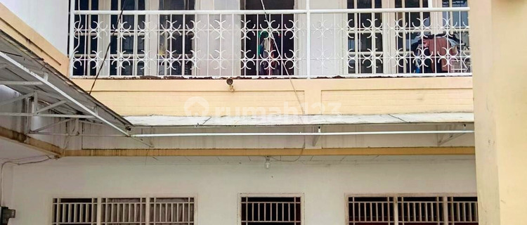 Kost House 18 Rooms 2 Shops in Margonda, Access Near Campus &amp; Toll Road 1