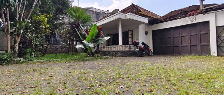 Rumah Heritage SHM Pusat Kota Sayap Riau Bandung 1