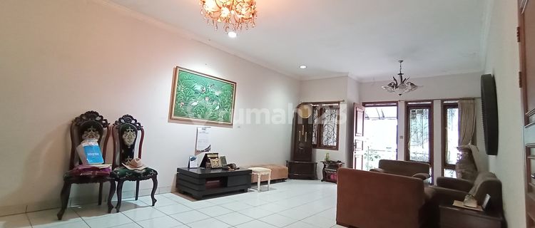 Rumah Sangat Strategis Asia Afrika Dekat Alun Alun Bandung  1