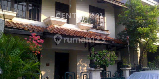 For Sale: Residential House in Tomang Area, West Jakarta 1