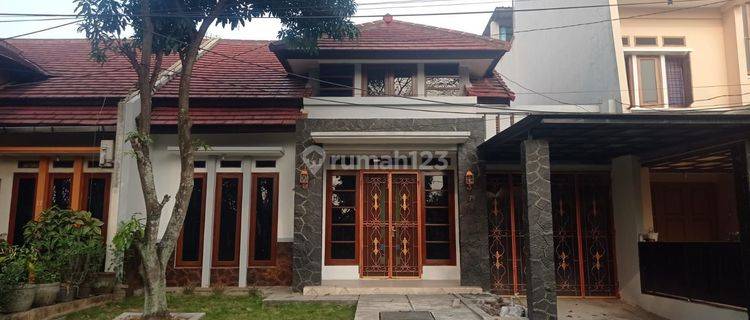 Rumah SHM Bagus Siap Huni Di Soekarno hatta Bandung 1