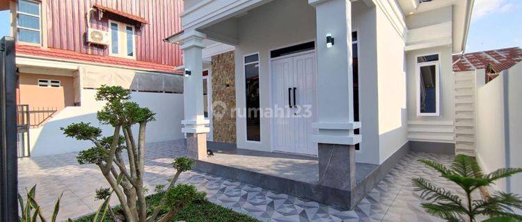 Rumah Modern Minimalis Pontianak Kota Baru 1