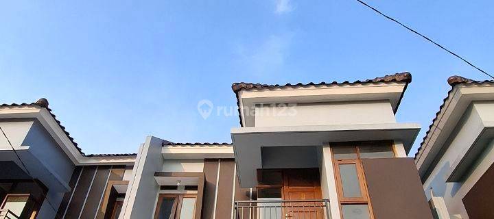 Rumah Cash Keras Harga Lembek SHM 2 Lantai Sudah Renovasi 1