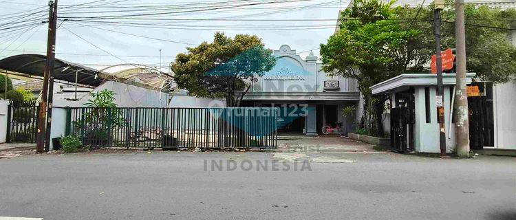 Di Jual Rumah Usaha Ry Manyar Rejo 1