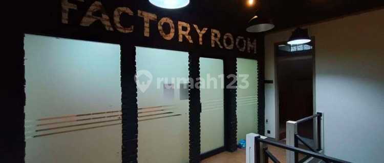 For Sale: 3-Story Wide Shop House in Pelajar Pejuang, Bandung 1