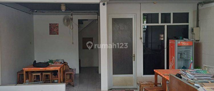 Disewakan rumah usaha, lokasi strategis pinggir jalan raya ramai 1