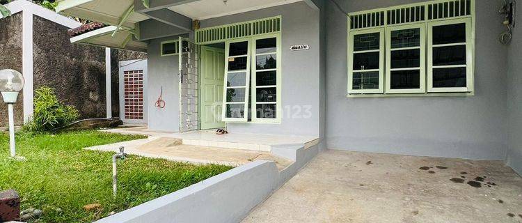 Dijual Rumah Halaman Luas dekat Toll di Baranangsiang Indah Bogor 1