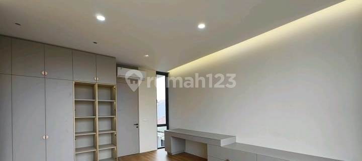 Rumah Hook Premium baru Taman ratu Siap Huni 1