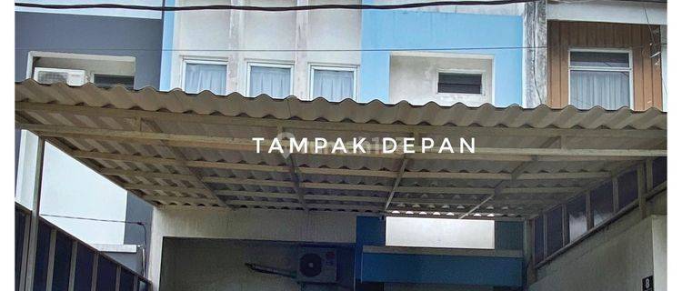 Rumah 2 Lantai SHM Bagus Siap Huni  Di Bintaro Sektor 3. 1