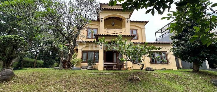 For Rent Nice Corner House The Green Bsd. South East Facing 1