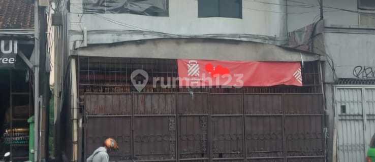 Two-Story Shop House Strategic Location by the Roadside in Bogor 1