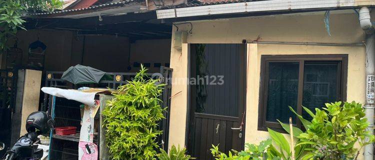 Dijual Rumah Bebas Banjir di Jl Ikan Mungsing Perak Surabaya 1