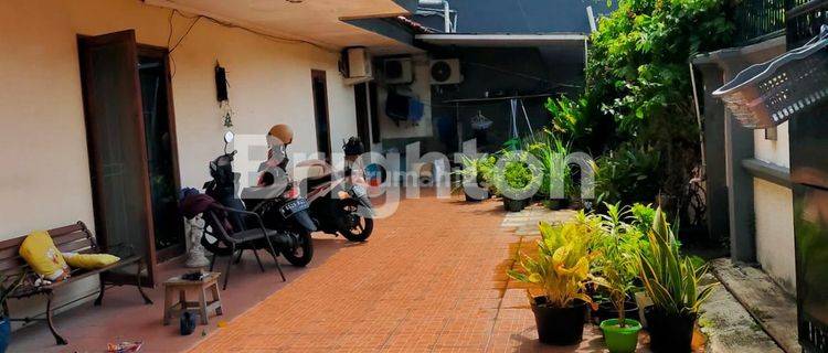 RUMAH TINGGAL 2 LANTAI PLUS KOST DI JELAMBAR JAKARTA BARAT 1