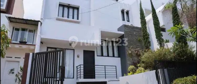 Dijual Rumah Lux Full Furnish Siap Huni Setiabudi Bandung

 1