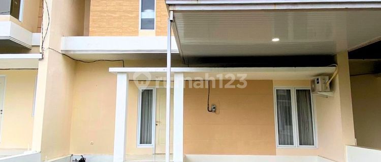 House in an Elite Cluster Behind Sleman City Hall 1