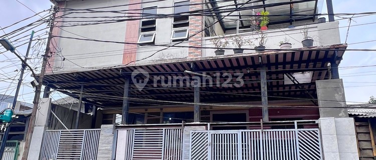 3-story House 336M2 4+1BR in Jelambar Fully Furnished, Mortgage Available 1