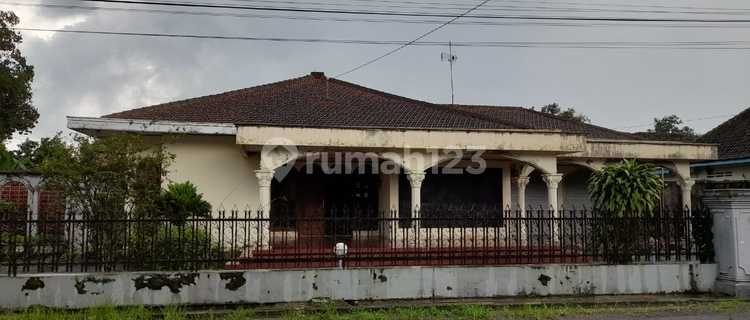 Dijual Rumah Dengan Halaman Luas Di Randudongkal Pemalang 1