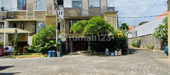 Rumah Full Furnish One Gate System Di Ungasan Wn 1