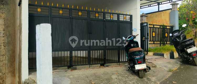 Rumah Style Villa 3 Kamar With Swimming Pool Close To The Beach Kunutambahan Bali 1