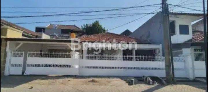 RUMAH DI DARMO HARAPAN UTARA 1