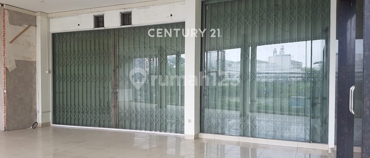 4-Story Ready-to-Use Strategic Shop House at Pasteur Palace, Bandung 1