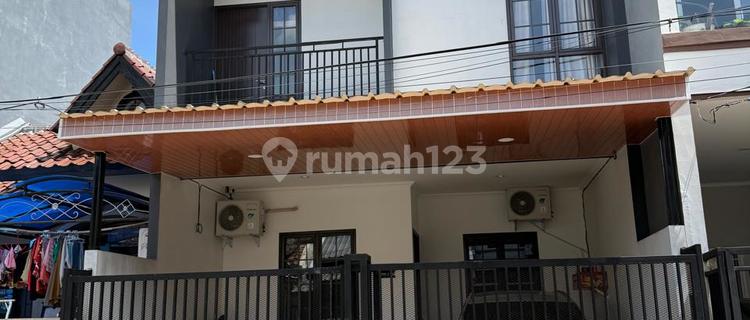 For Quick Sale: New Modern Minimalist Renovated House in Melati Mas Regency 1