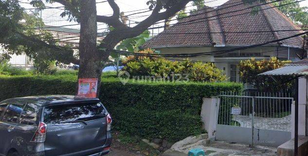 RUMAH SAYAP PASIRKALIKI, LUAS, CLASSIC, BANGUNAN BELANDA, HOEK 1