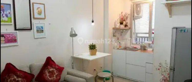 APARTEMEN SUDIRMAN SUITE BERGAYA SHABY 1